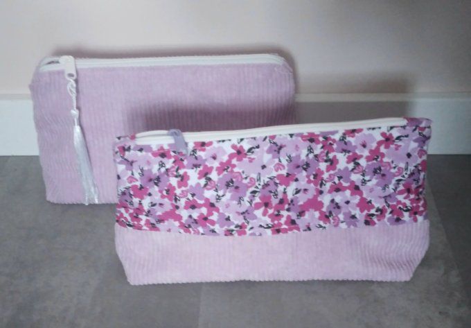Trousse en velours