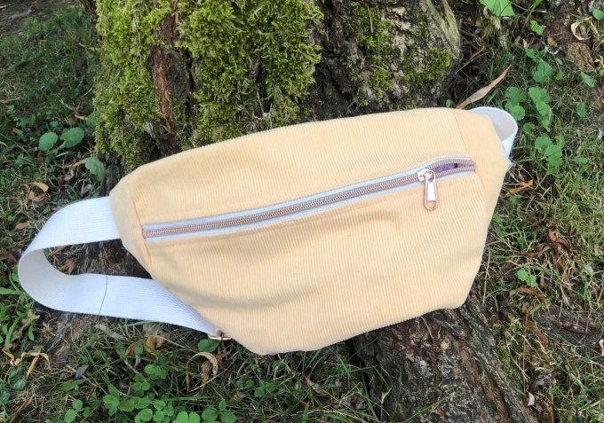 Sac banane jaune pastel 